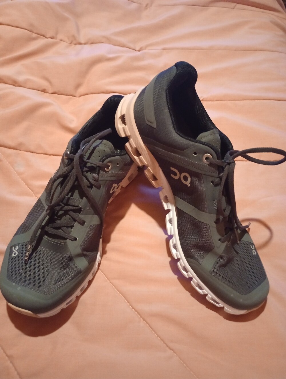 On Cloudflow Rock Rose Women's Walking Running Sneakers